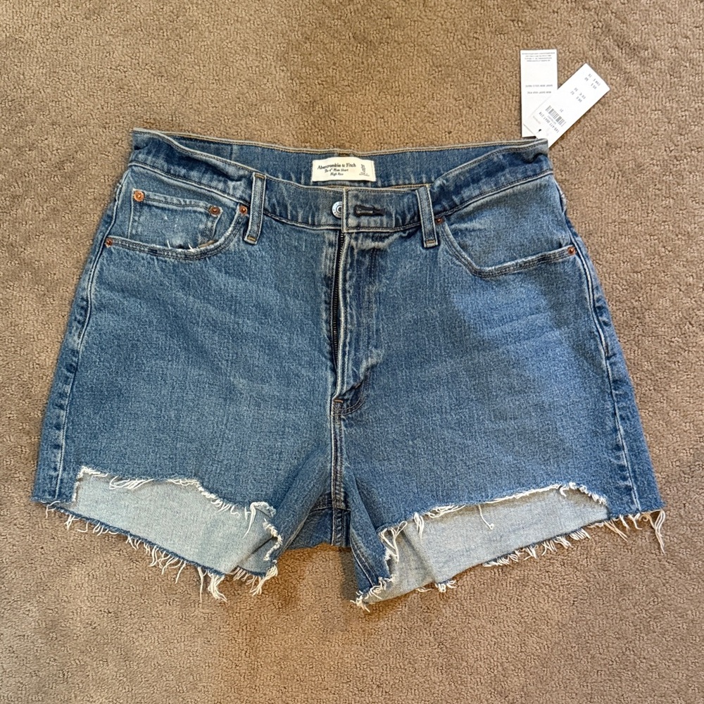 Abercrombie and Fitch curve love mom 4 inch high-rise Jean Shorts